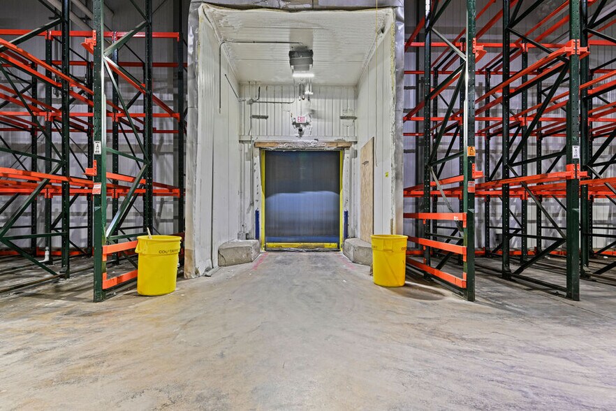 More Photos Of 4550 Newcomb Ave, Montgomery Refrigeration Cold Storage For Lease