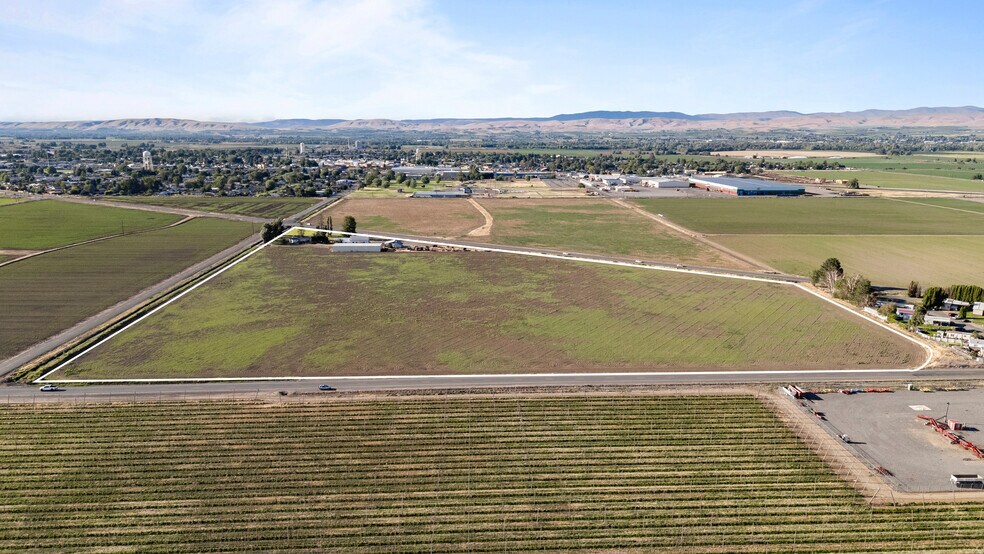 More Photos Of 700 Division Road, Toppenish Land For Sale