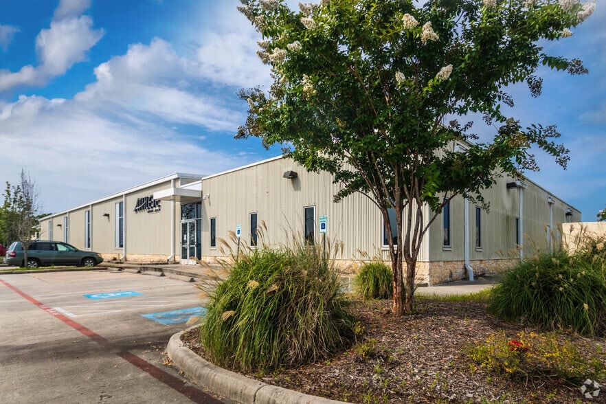 More Photos Of 19711 Stuebner Airline Rd, Spring Medical For Sale