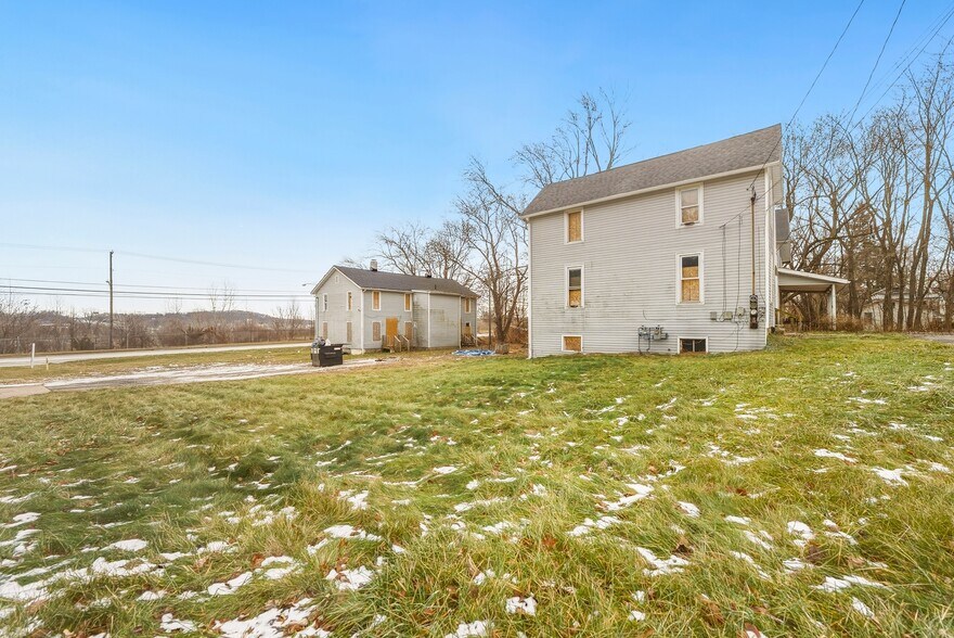 More Photos Of 763 Bowman St, Mansfield Multifamily For Sale