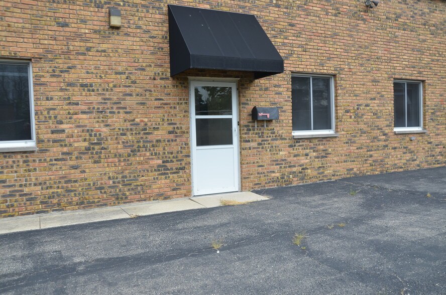 More Photos Of 1036 Sard Ave, Montgomery Warehouse For Lease