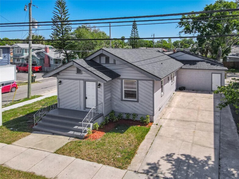More Photos Of 547 N Ridgewood Ave, Daytona Beach Office For Lease