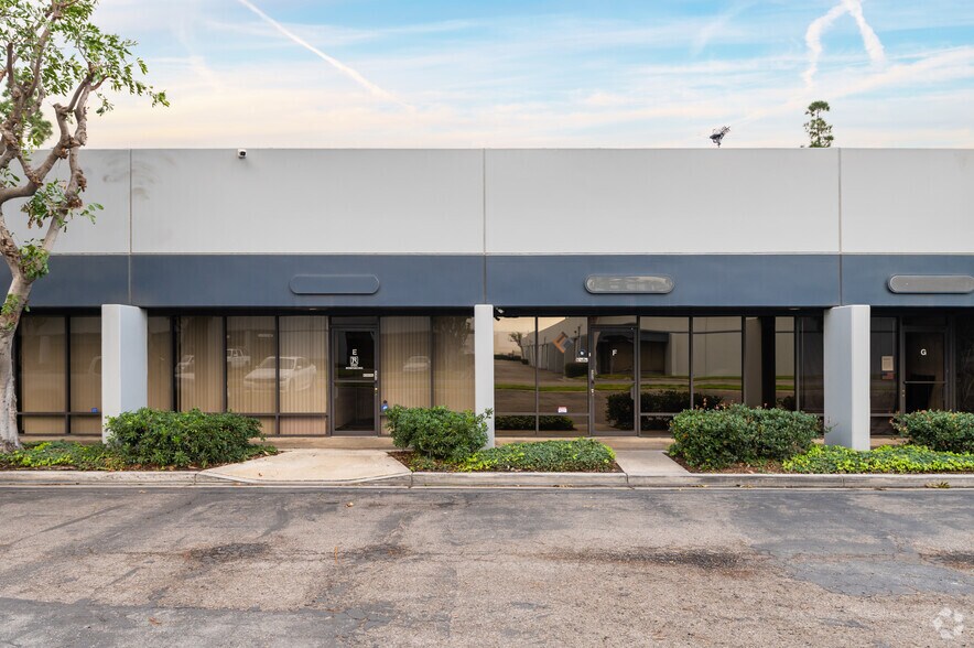 More Photos Of 12781 Western Ave, Garden Grove Unknown For Lease