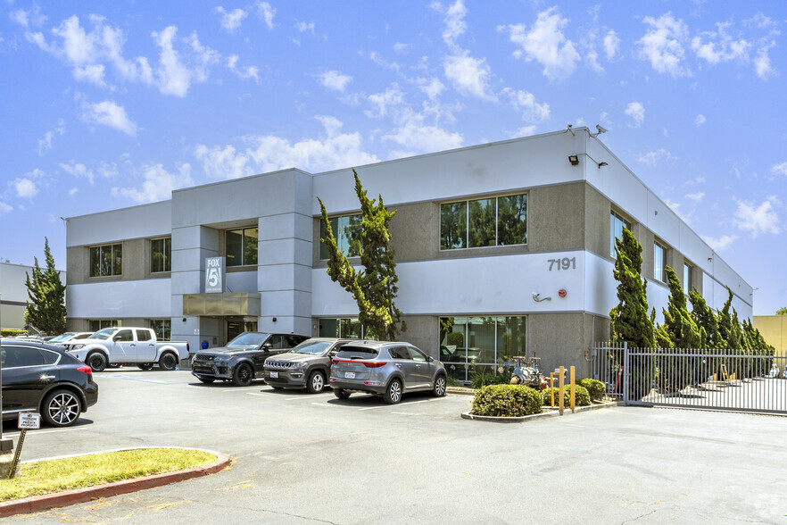 Primary Photo Of 7191 Engineer Rd, San Diego Movie Radio TVStudio For Lease