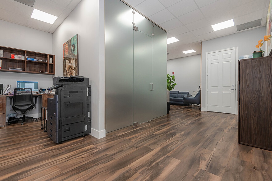 More Photos Of 7301 Wiles Rd, Coral Springs Medical For Sale