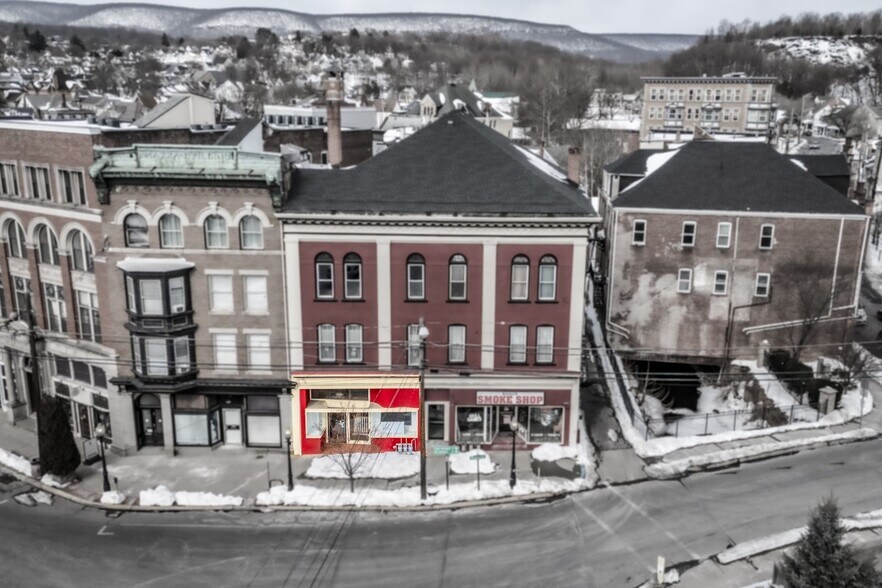 More Photos Of 1-5 Broadway, Bangor Apartments For Lease