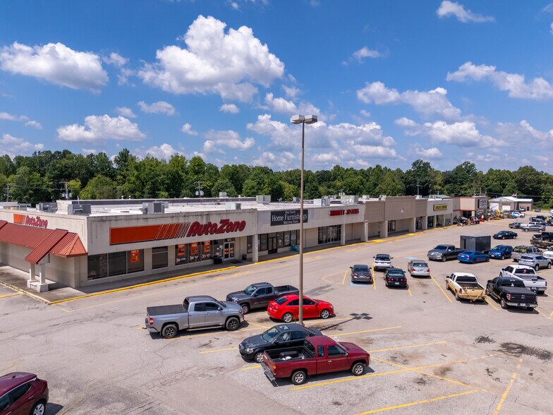 More Photos Of 677 W Church St, Lexington Unknown For Lease