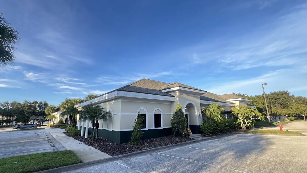 More Photos Of 8258 118th Ave N, Largo Medical For Sale