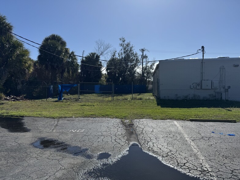 More Photos Of , Kissimmee General Retail For Sale