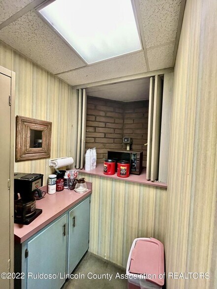 More Photos Of 2716 Sudderth Dr, Ruidoso Storefront For Sale