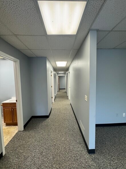 More Photos Of 1724-1742 E Ridge Rd, Rochester Medical For Sale
