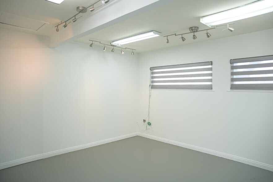 More Photos Of 649-655 W Commonwealth Ave, Fullerton Office For Sale