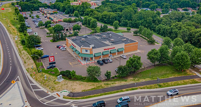 More Photos Of 18267 Carson Cir NW, Elk River Drugstore For Sale