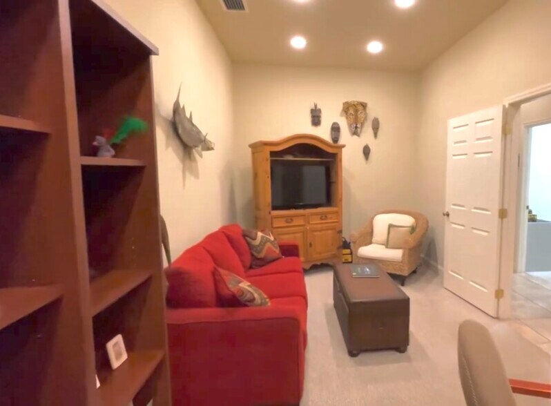 5433 Yahl St, Naples, FL 34109 Warehouse For Sale