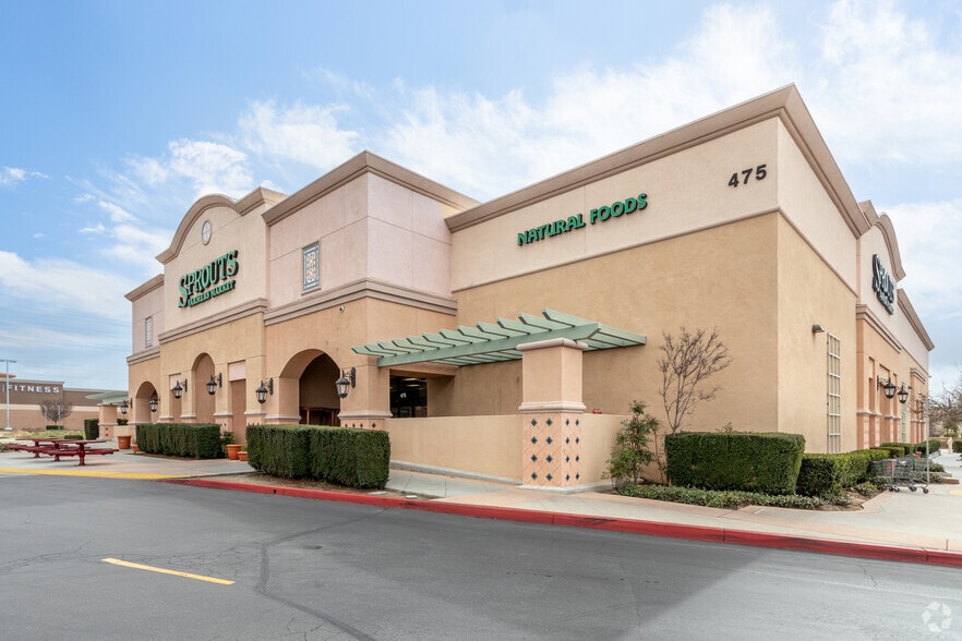 More Photos Of 473-499 E Alessandro Blvd, Riverside Unknown For Lease