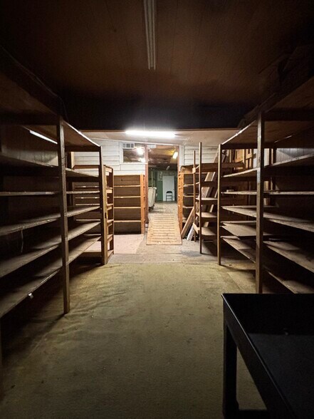 More Photos Of 1304 S Broad St, Monroe Flex For Lease