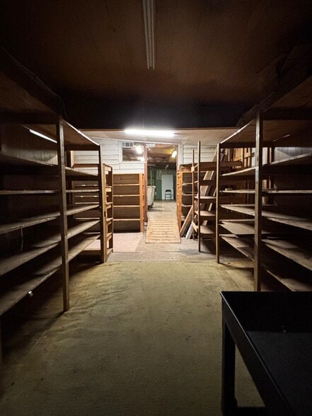 More Photos Of 1304 S Broad St, Monroe Flex For Lease