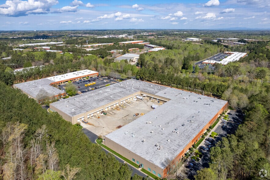 More Photos Of 1235 Old Alpharetta Rd, Alpharetta Light Distribution For Lease