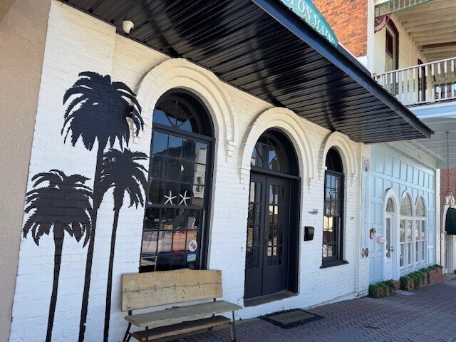 More Photos Of 205 E Main St, Hogansville Storefront Retail Office For Sale