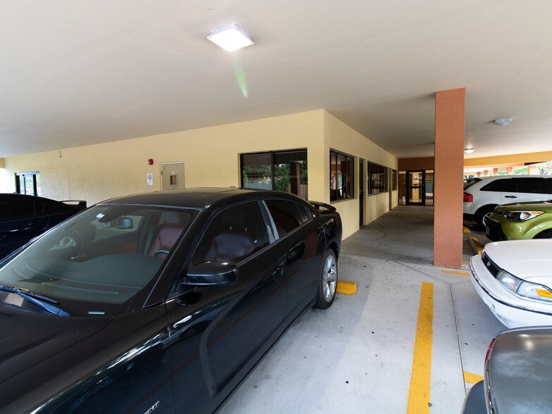 More Photos Of 3745 Broadway, Fort Myers Medical For Sale