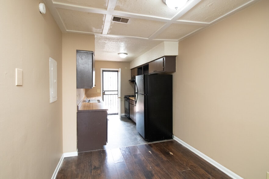 More Photos Of , Nashville Multifamily For Sale