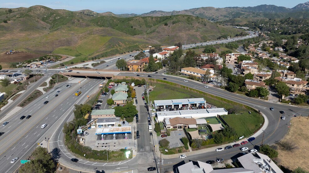 More Photos Of 28040 Dorothy Dr, Agoura Hills Medical For Lease