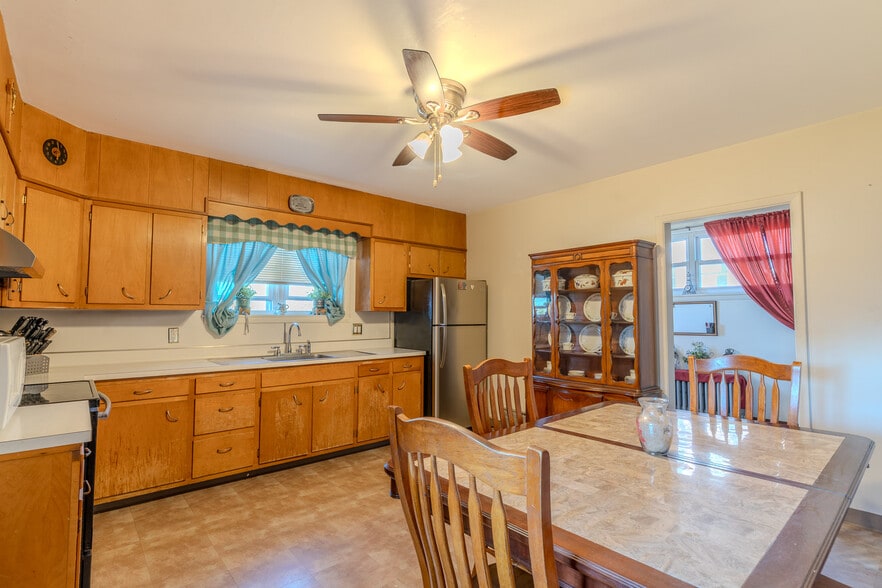 More Photos Of 359 W Tilghman St, Allentown Warehouse For Sale