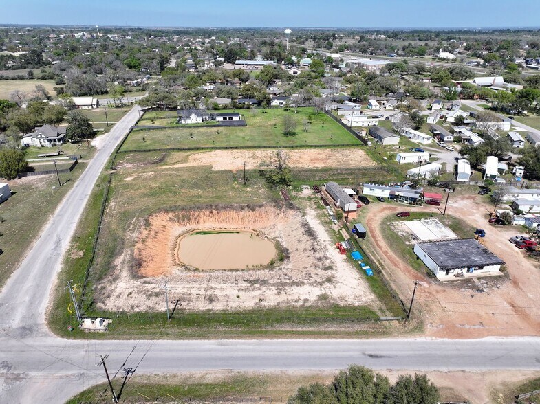 More Photos Of 1057 Tesch St, Bellville Industrial For Lease