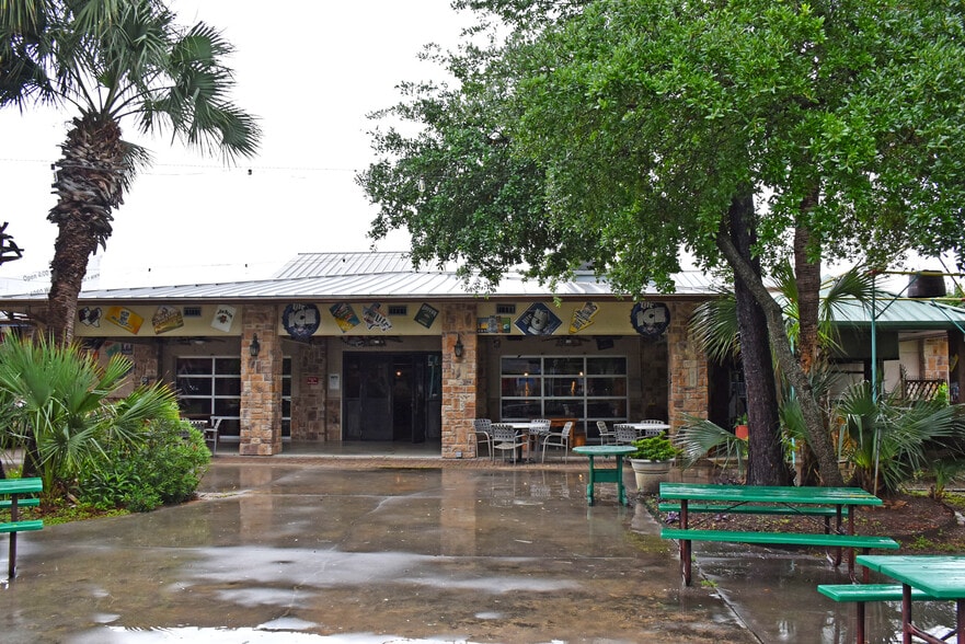More Photos Of 13101 Kuykendahl Rd, Houston Restaurant For Sale