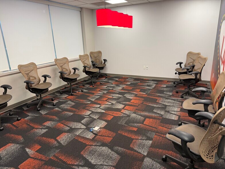 More Photos Of 4147 Eastern Ave SE, Wyoming Office For Lease