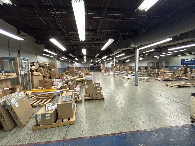 More Photos Of 600 N Irwin St, Dayton Manufacturing For Lease