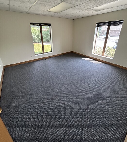 More Photos Of 346 Taft Ave, Glen Ellyn Office For Lease