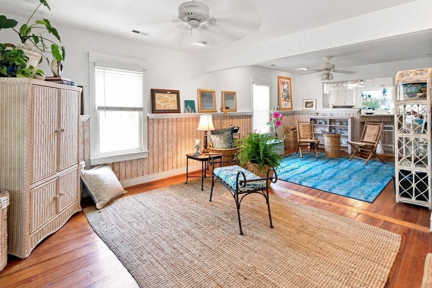 More Photos Of 720 Second St, Annapolis Specialty For Sale