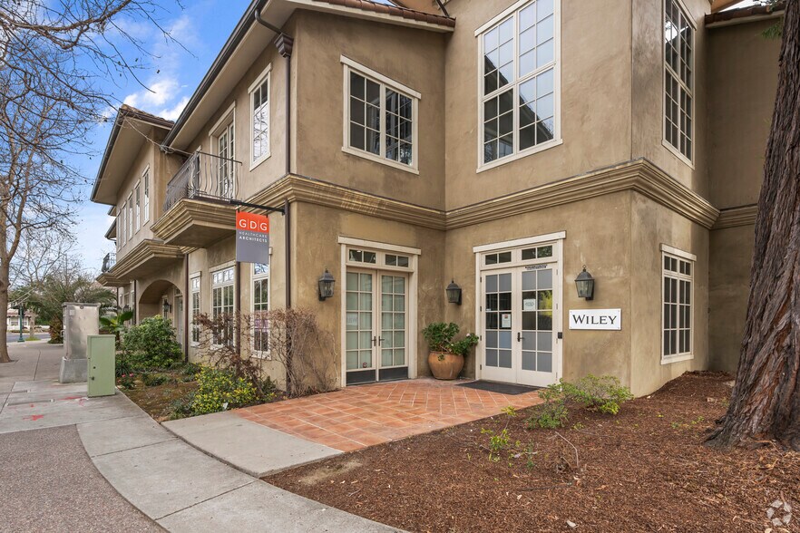 More Photos Of 54 Central Ave, Campbell Office For Lease