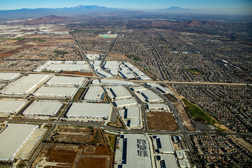 More Photos Of Parcel 11 Limonite Ave, Eastvale Land For Lease