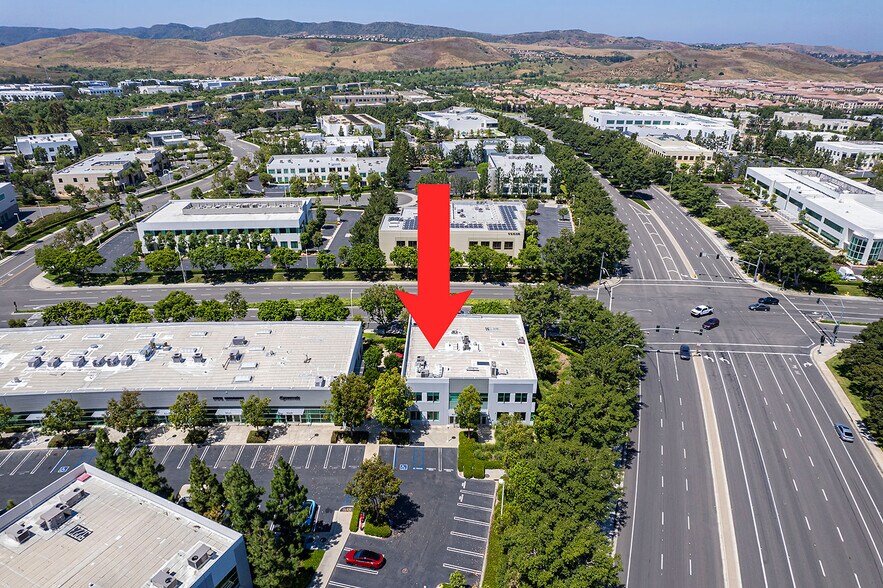 More Photos Of 9205 Research Dr, Irvine Loft Creative Space For Sale