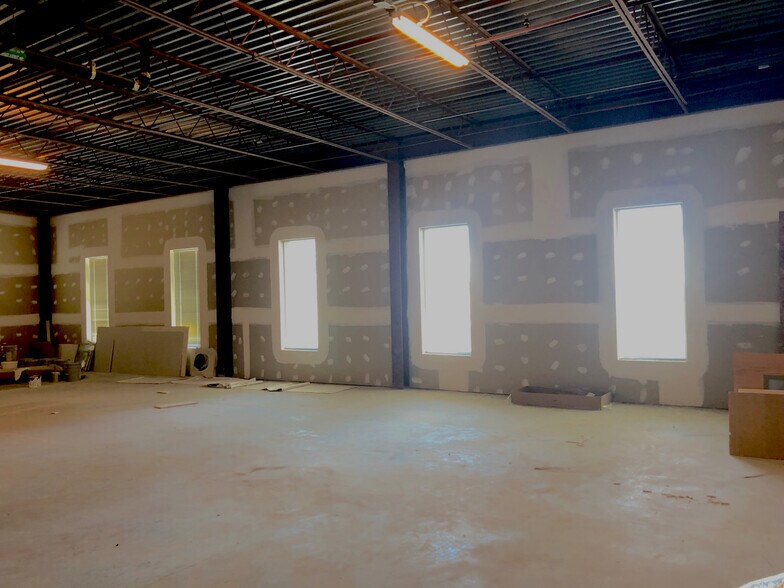 More Photos Of 916 S Main St, Fuquay-Varina Medical For Lease