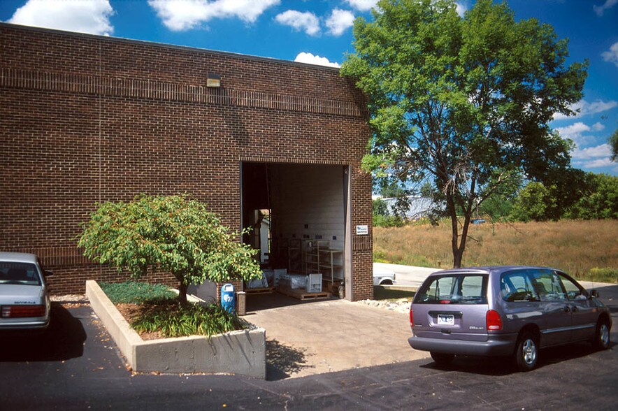 More Photos Of 23409 Industrial Park Ct, Farmington Hills Warehouse For Lease