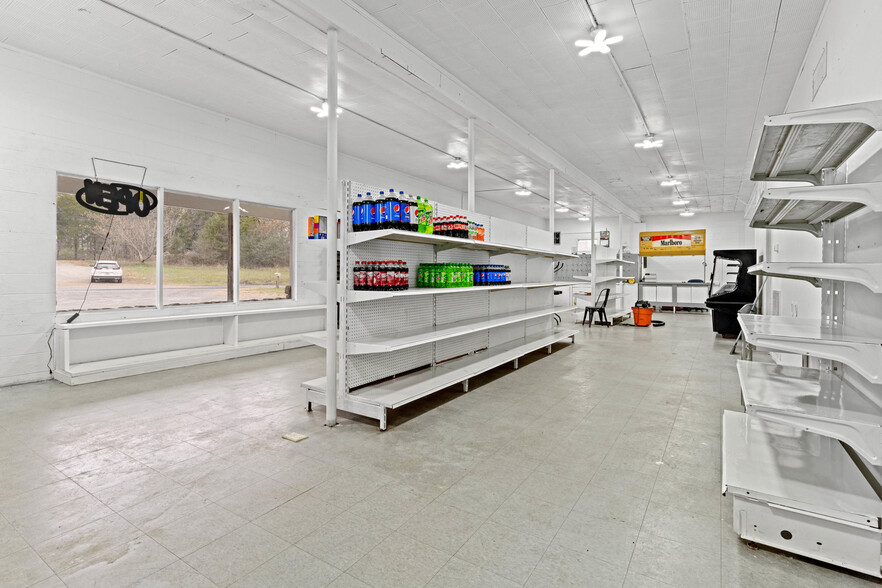 More Photos Of 3628 Brights Rd, Pittsville General Retail For Sale