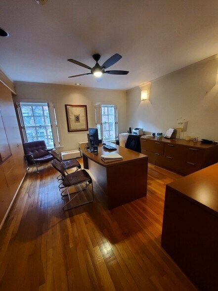More Photos Of 235 E 58th St, New York Storefront Retail Residential For Sale