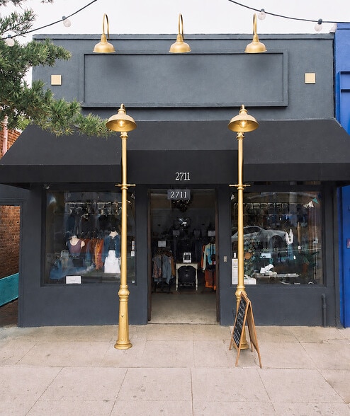 More Photos Of 2711 Main St, Santa Monica Storefront For Lease