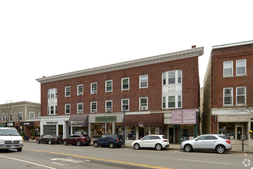 More Photos Of 552-568 Washington St, Wellesley Storefront Retail Office For Lease