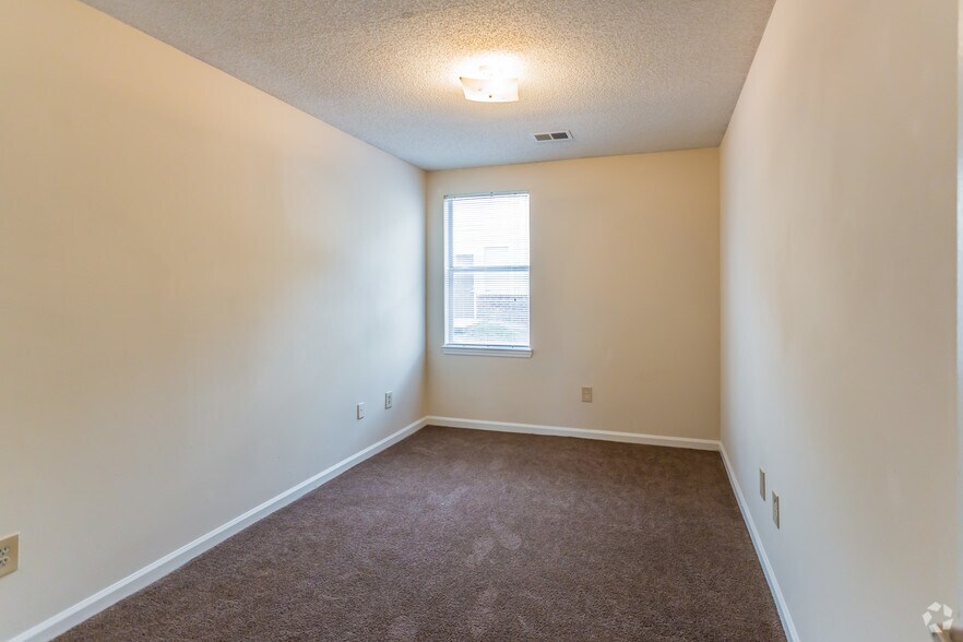 More Photos Of 1528 Ragan St, Memphis Apartments For Sale