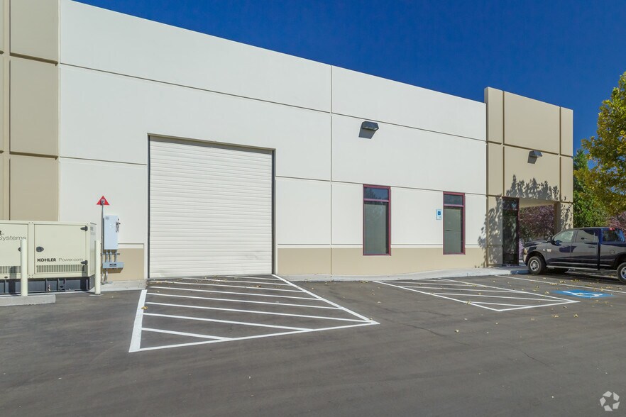 More Photos Of 4850 Joule St, Reno Research And Development For Lease