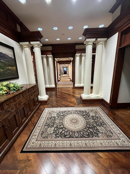 More Photos Of 501 N Highway A1A, Jupiter Loft Creative Space For Lease