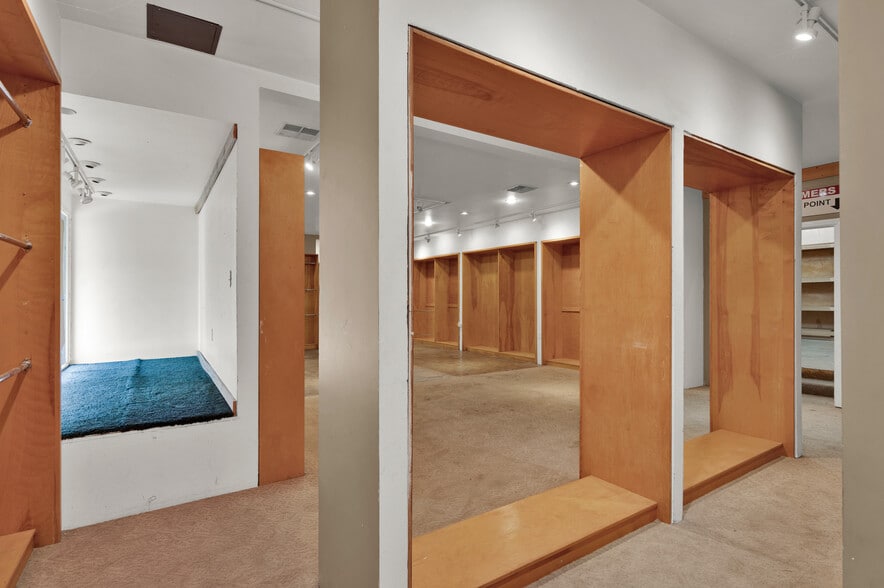 More Photos Of 801 W Whittier Blvd, La Habra Storefront Retail Residential For Sale