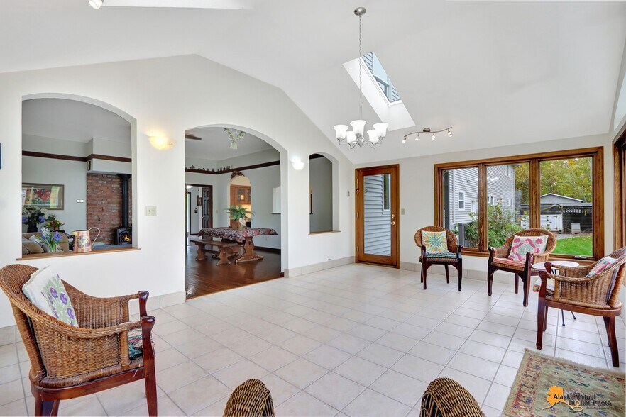 More Photos Of 1651 Terrilou Ct, Palmer Specialty For Sale