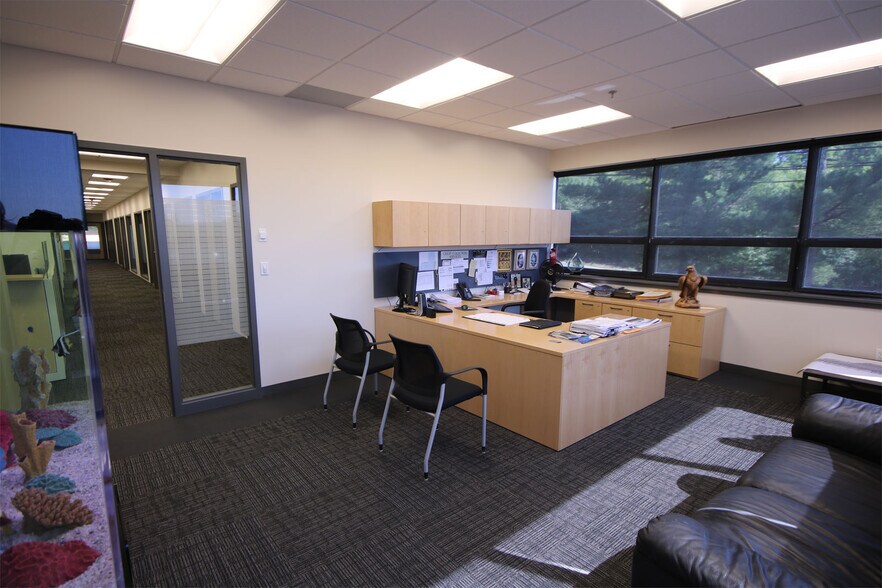 More Photos Of 725 Canton St, Norwood Office For Lease