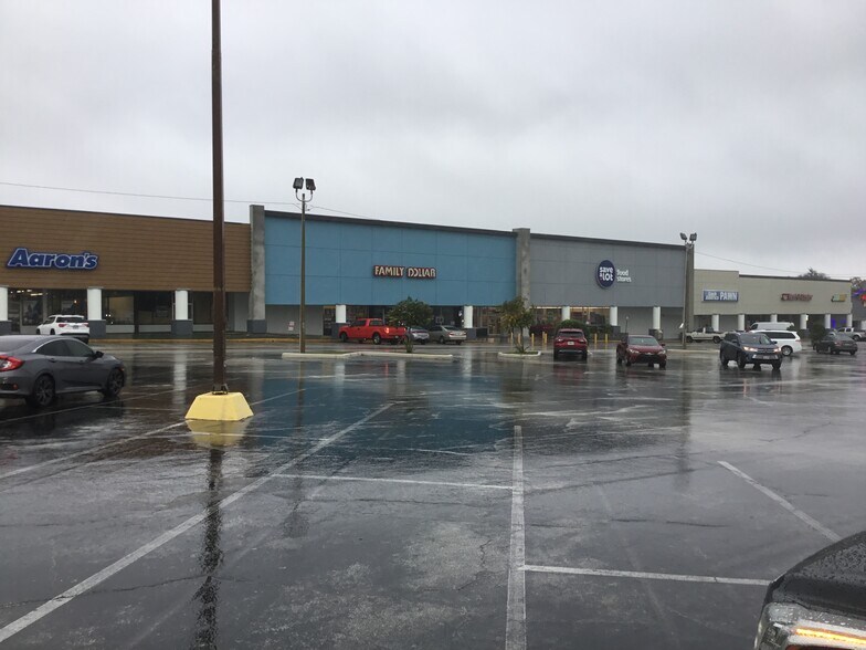 More Photos Of 921-995 E Memorial Blvd, Lakeland Unknown For Lease
