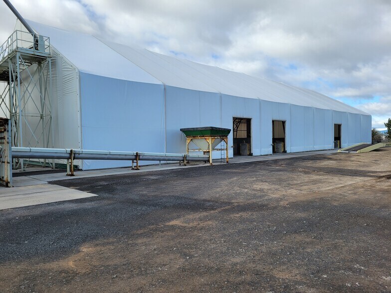 More Photos Of 500 NW Cherry Ln, Madras Industrial For Sale